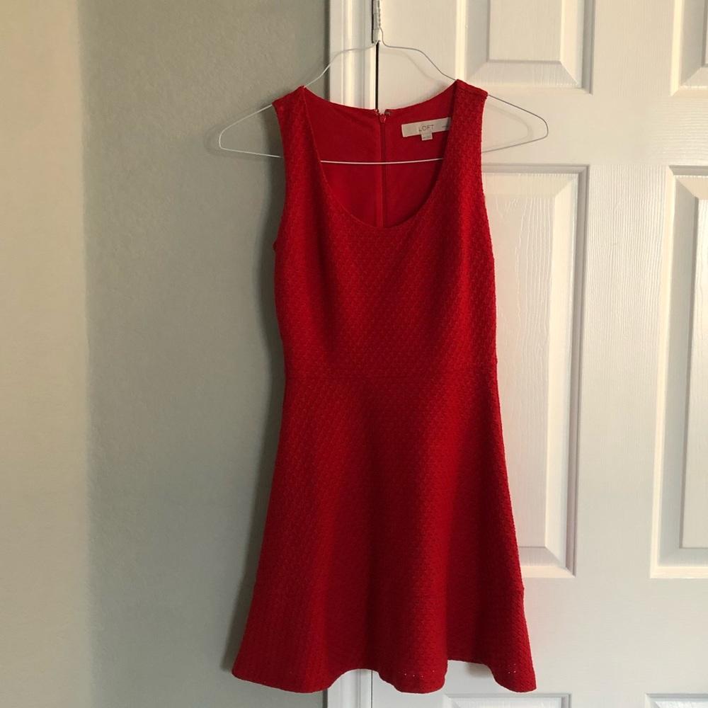Red Loft Textured Dress size: 00P